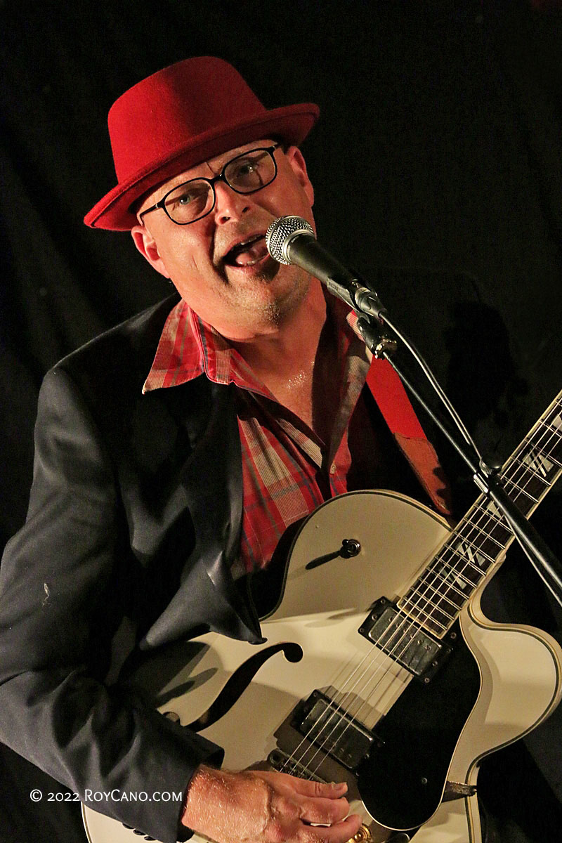 Stompin' Dave Blues Band